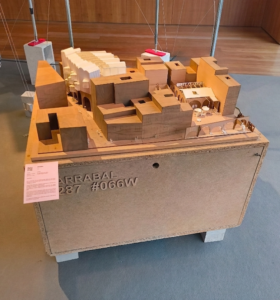 Maqueta del proyecto Arrabal de GOAN expuesta en MUCAC Málaga
